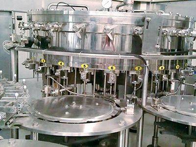 GC-10型液体灌装机